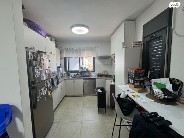 בית פרטי/ קוטג', פרוד