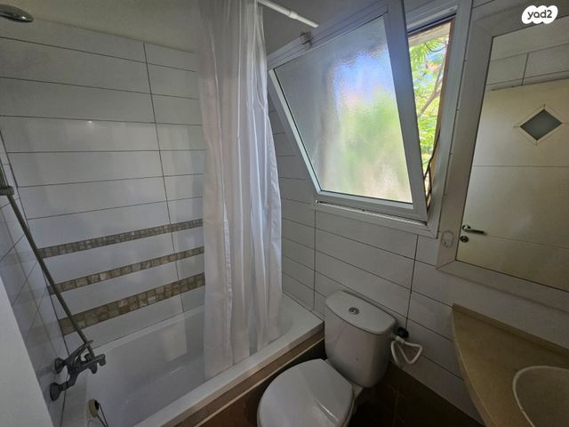 דירה, דרך זאב ז'בוטינסקי 4, הר שלום, בני ברק