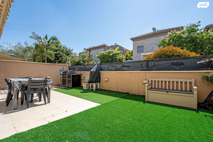 בית פרטי/ קוטג', גן יבנה מערב, גן יבנה