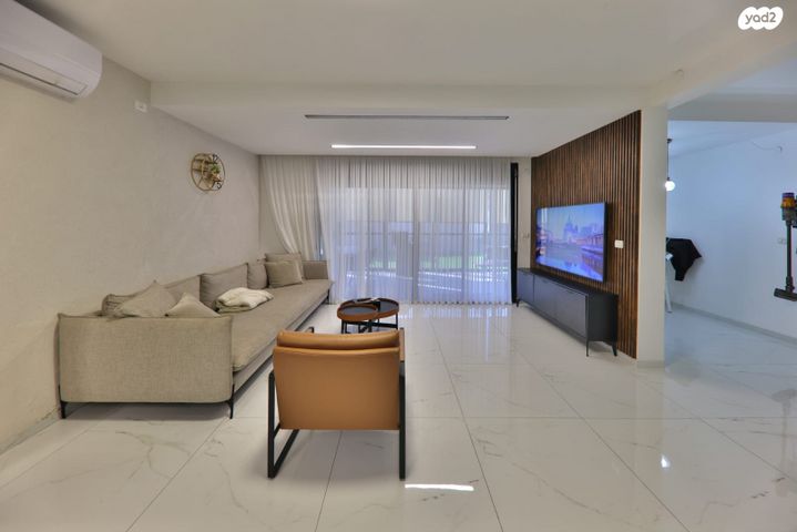 בית פרטי/ קוטג', קרית אתא