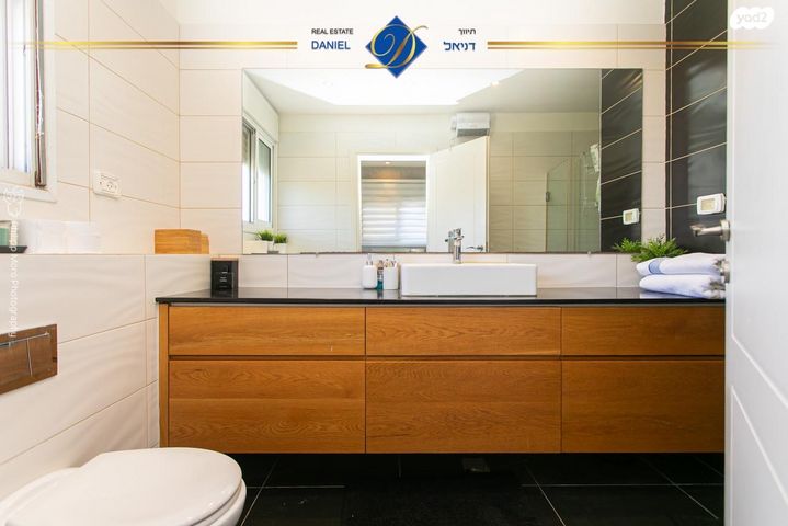 דו משפחתי, הוד הכרמל, דניה, חיפה