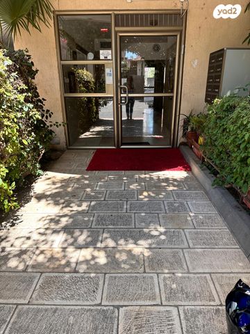 דירה, האחים שטרייט 12, לב המושבה / מרכז העיר, פתח תקווה