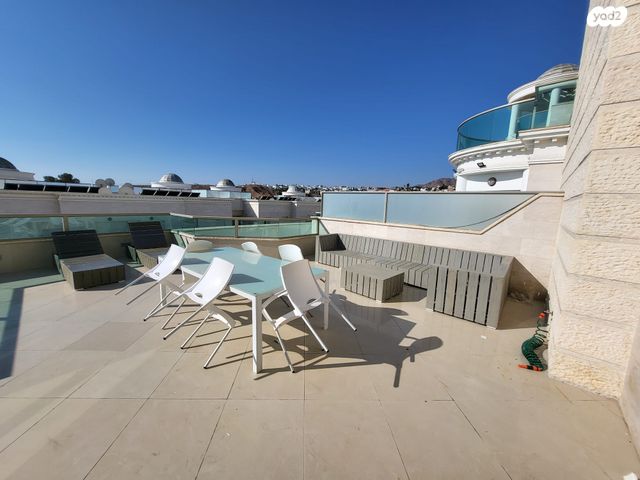 גג/ פנטהאוז, טופז, אילת