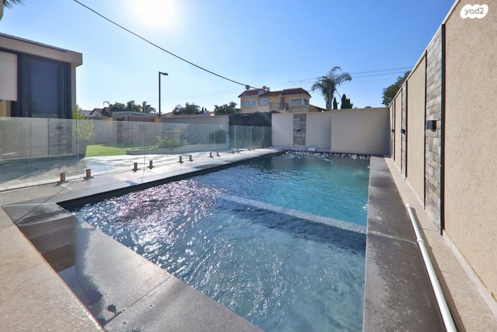 בית פרטי/ קוטג', קרית אתא