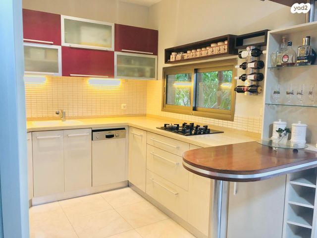 דירה, האחים שטרייט 12, לב המושבה / מרכז העיר, פתח תקווה