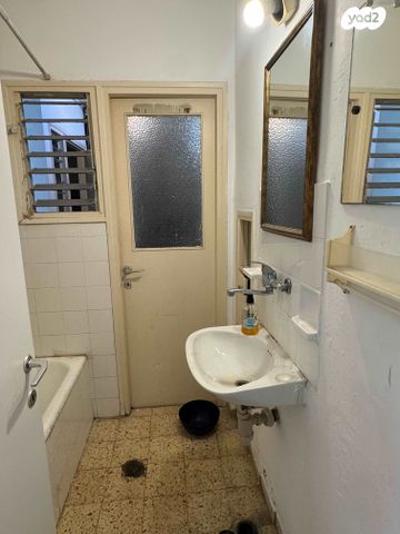 דירה, זלמן שז"ר, נווה עופר, תל כביר, תל אביב יפו