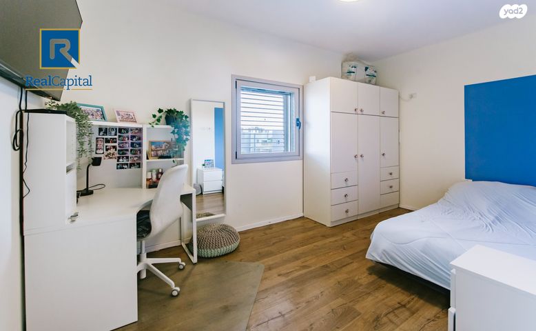 גג/ פנטהאוז, הוד השרון