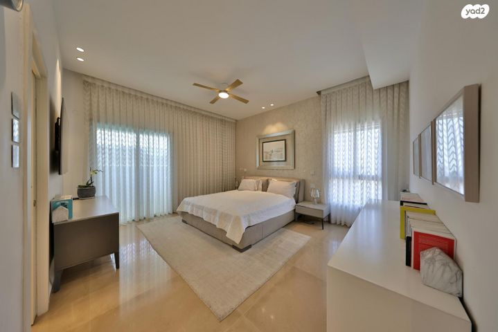 גג/ פנטהאוז, אחוזה, חיפה