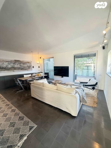 גג/ פנטהאוז, התבור, לב תל אביב, לב העיר צפון, תל אביב יפו