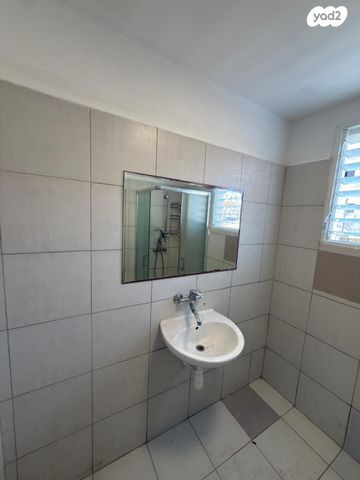 דירה, יונה הנביא 37, כרם התימנים, תל אביב יפו