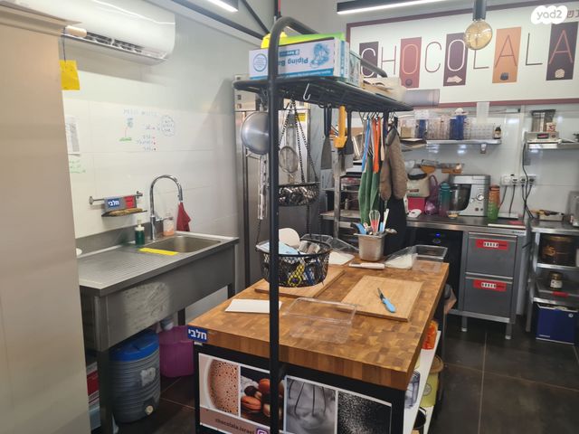 חנויות/ שטח מסחרי, פרדס חנה כרכור