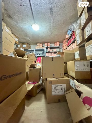 חנויות/ שטח מסחרי, שיינקין 8, לב תל אביב, לב העיר צפון, תל אביב יפו