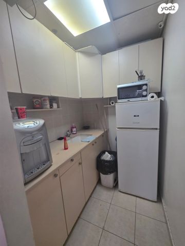 משרדים, משה לוי 11, מב"ת מערב, אזור תעשייה חדש, ראשון לציון