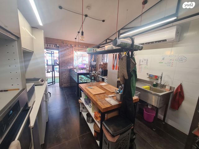 חנויות/ שטח מסחרי, פרדס חנה כרכור