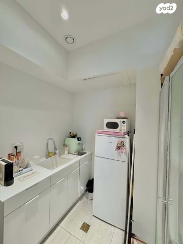 חנויות/ שטח מסחרי, דרך יצחק רבין 4, סטארטסיב / רמת סיב, פתח תקווה