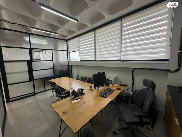 משרדים, רעננה