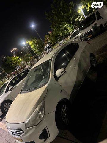 מיצובישי אטראז'