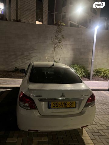 מודעת רכב מיצובישי אטראז'