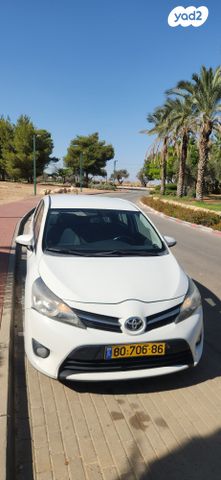 מודעת רכב טויוטה ורסו