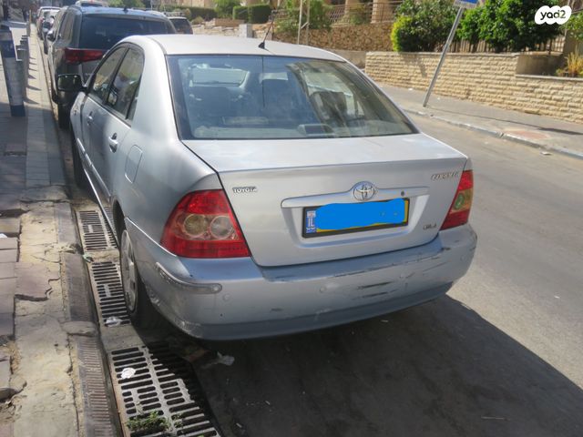 טויוטה קורולה