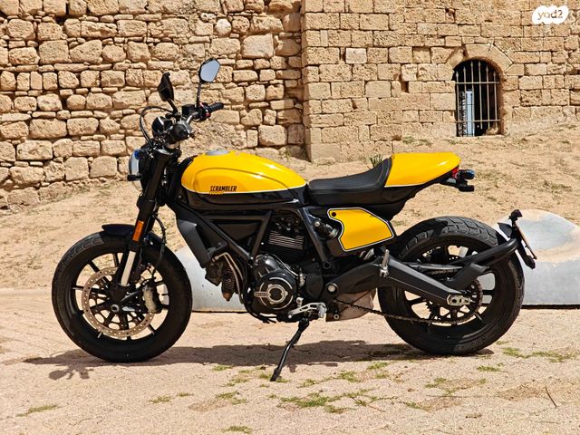 דוקאטי סקרמבלר פול טרוטל