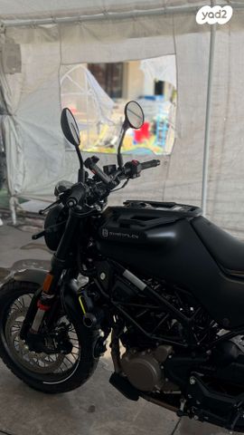 מודעת רכב הוסקוורנה SVARTPILEN 125