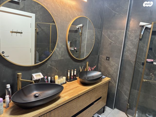 דירה, סעדיה גאון 36, שעריים, רחובות