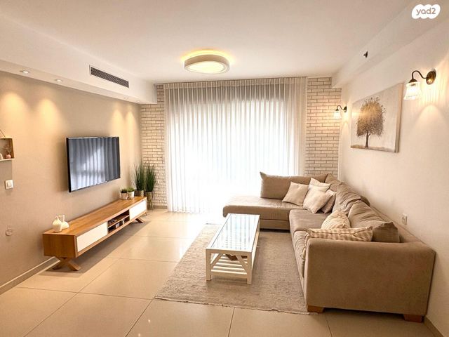 נתן אלתרמן 9