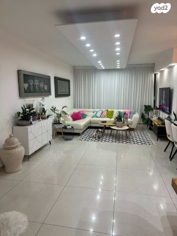 דירה, גד מכנס 26, מרכז העיר דרום, נתניה