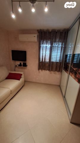 בית פרטי/ קוטג', הדס 1, אלמוגים, קרית ים