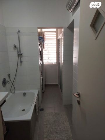 דירה, הנח"ל 15, יד לבנים, רמת גן