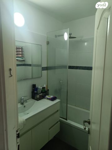 דירה, הכרמל 15, רמת הנשיא, בת ים