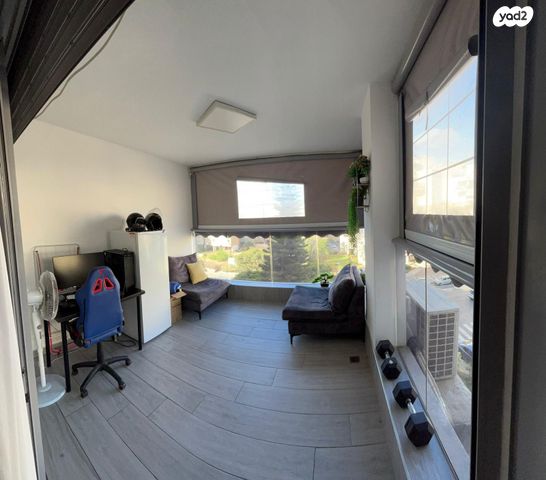 דירה, הרב מיימון 16, דרום מזרח, בת ים