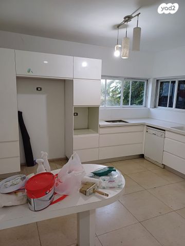 בית פרטי/ קוטג', הגלעד 20, נאות שז"ר, יבנה