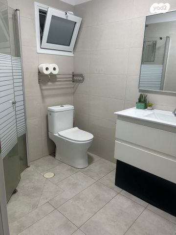 דירה, האורגים 16, הנביאים, בת ים