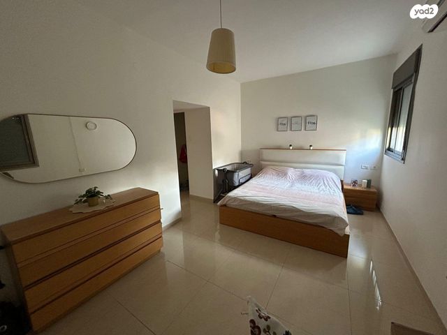 דירה, שדרות המגינים 16, מרכז העיר, קרית אתא