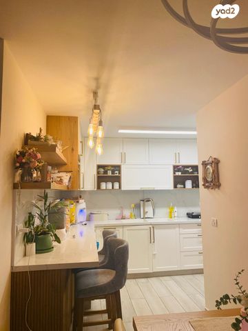 דירה, אהבה 27, מגדיאל, הוד השרון