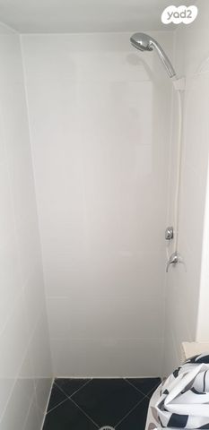 גג/ פנטהאוז, בנימין זאב באכר 39, תל חיים, תל אביב יפו