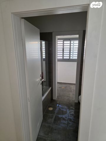 דירה, לשם 40, שאר העיר, אריאל