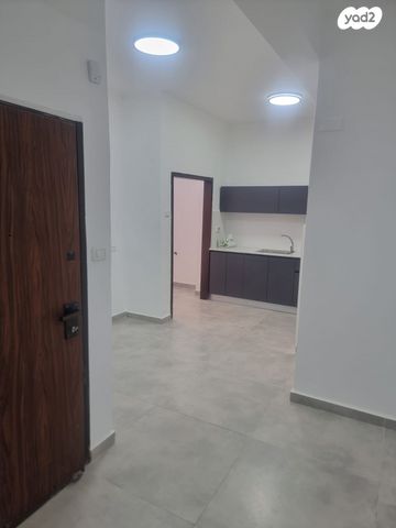 דירה, סירקין 15, בורוכוב, גבעתיים