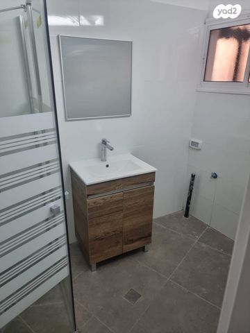 דירה, סירקין 15, בורוכוב, גבעתיים