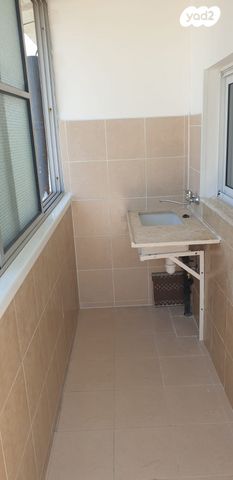 גג/ פנטהאוז, בנימין זאב באכר 39, תל חיים, תל אביב יפו