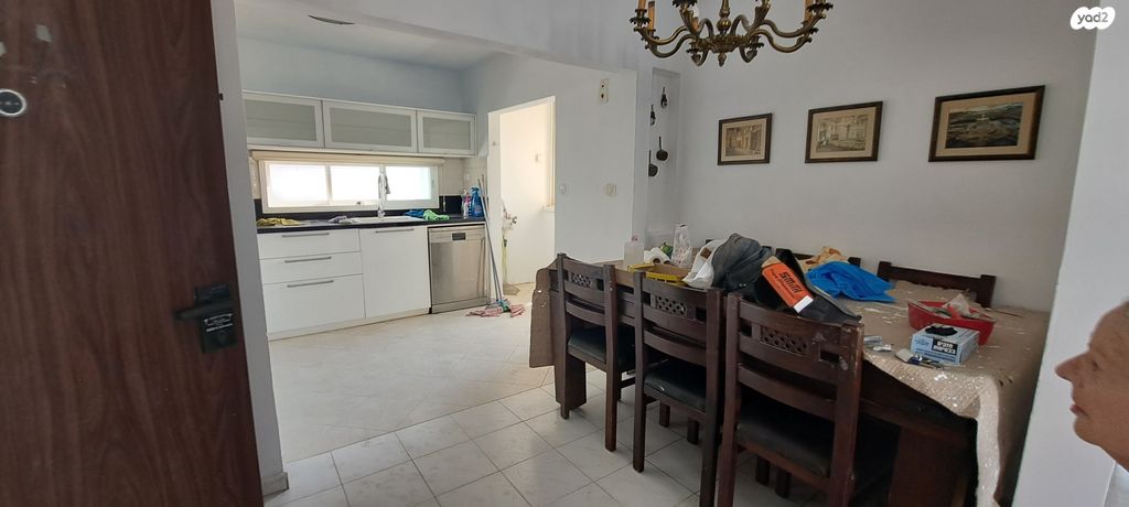 דירה, מנחם בן סרוק 14, מרכז, הרצליה