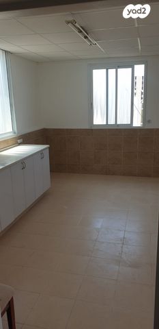 גג/ פנטהאוז, בנימין זאב באכר 39, תל חיים, תל אביב יפו