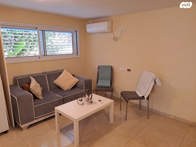 יחידת דיור, סופית 2, שאר העיר, להבים