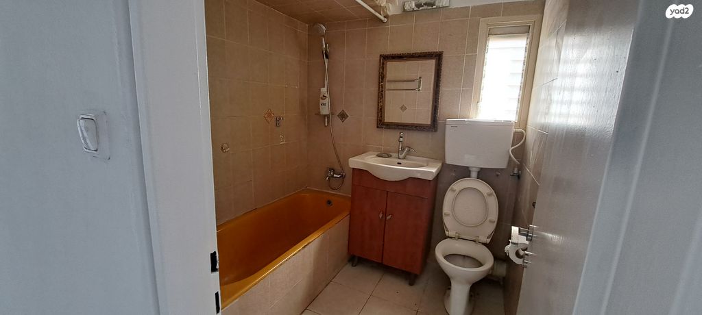 דירה, מנחם בן סרוק 14, מרכז, הרצליה