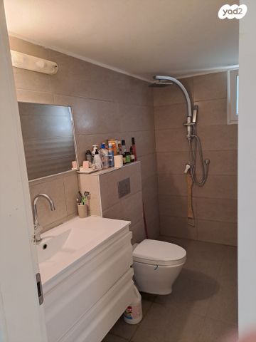 יחידת דיור, סופית 2, שאר העיר, להבים