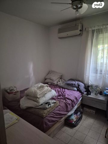 דירה, פרופס 9, נווה רם, שיכון מזרחי, רמת גן