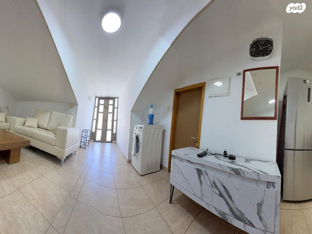 יחידת דיור, יוסף טרומפלדור 24, שיכון ב', קרית שמונה