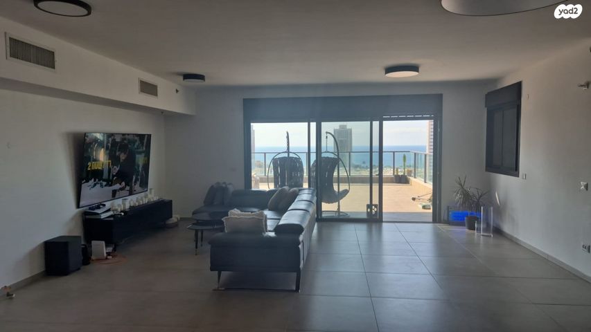 גג/ פנטהאוז, נתניה